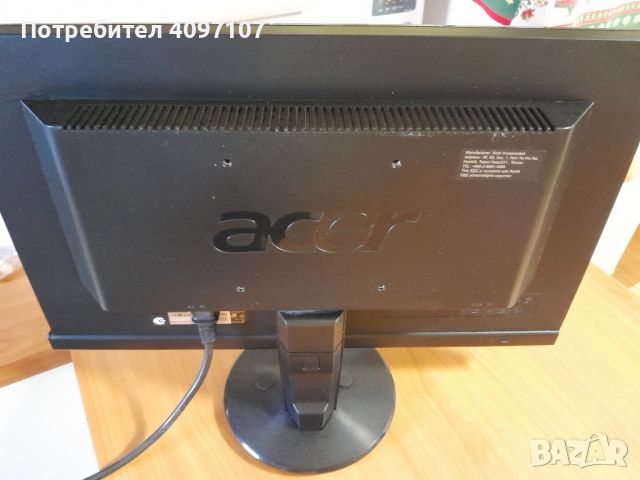 монитор Acer 18.5 инча, снимка 3 - Монитори - 45725486