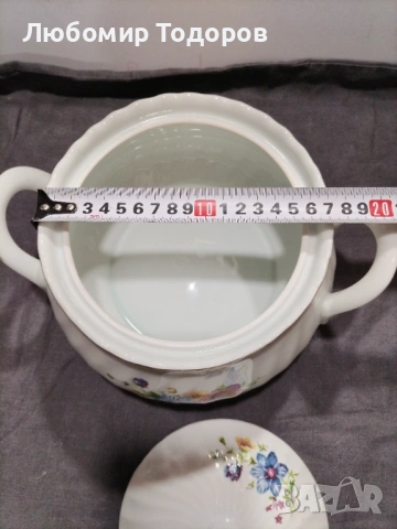 Порцеланов супник , снимка 3 - Аксесоари за кухня - 53220204