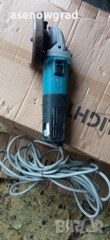 Шлайф Makita 9562 CVR с обороти, снимка 1 - Други машини и части - 48450438