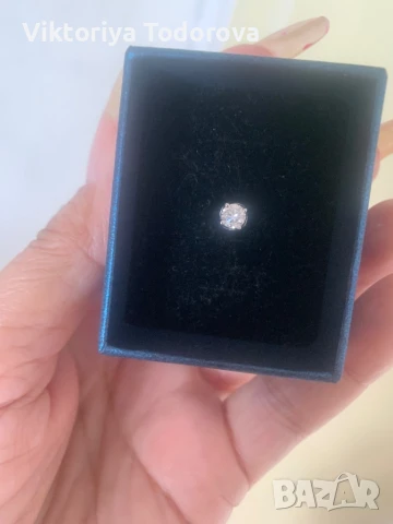 1 Нова зл.обеца с диамант-0,25к- 4мм-ТОП ОФЕРТА-САМО ТАЗИ СЕДМИЦА, снимка 4 - Обеци - 51081920