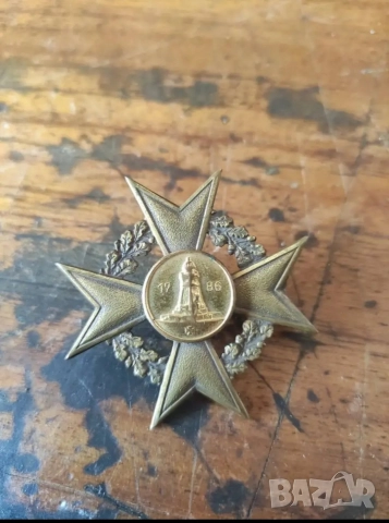 Стари значки от Социализма , снимка 5 - Колекции - 52930442