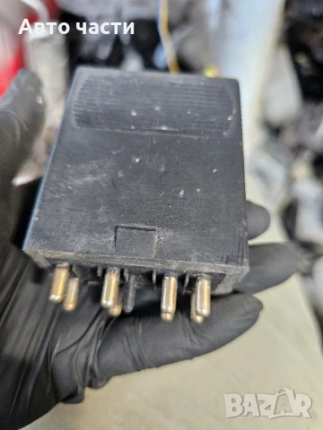 Реле за горивна помпа Mercedes-Benz E W124 0065458732 0281001069, снимка 2 - Части - 51119261