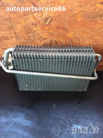 Радиатор за парно за Mercedes CLS W219 (2008) A2118300258