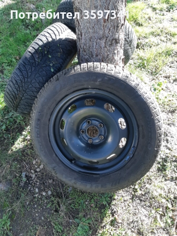 Голф 4 две джанти и 3 гуми 195/65/15, снимка 6 - Гуми и джанти - 52042487