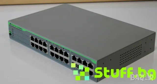 Суич Allied Telesis AT-GS900/24, снимка 3 - Суичове - 49660231