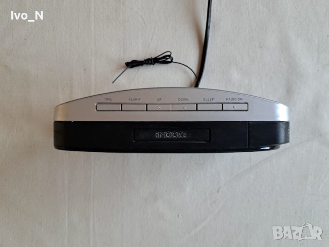 Радио часовник Grundig Sonoclock 490. , снимка 5 - Радиокасетофони, транзистори - 53658155