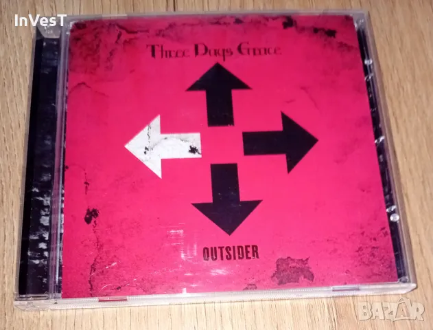 Диск на Three Days Grace - Outsider, снимка 1 - CD дискове - 47207554