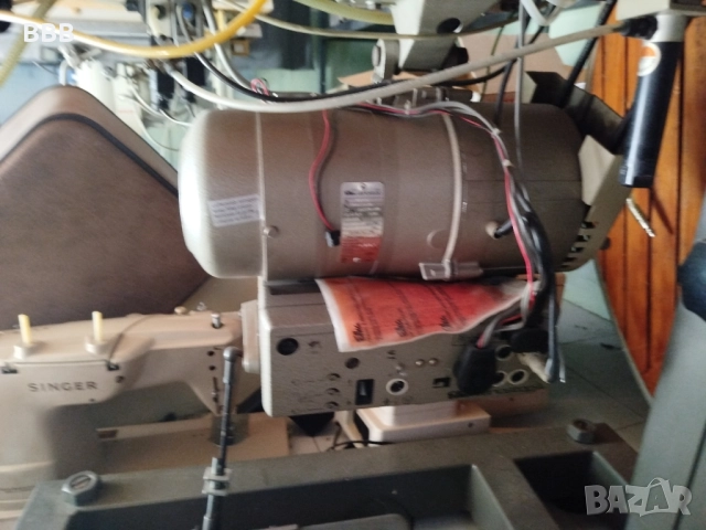 Покривна машина YAMATO пълен автомат, снимка 2 - Шевни машини - 52421329