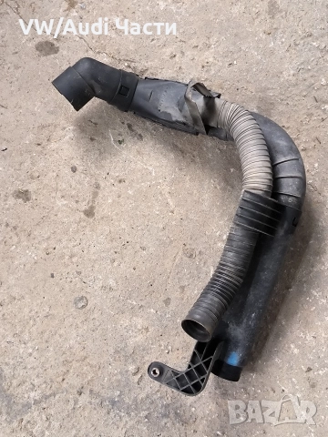 Въздуховод тръба въздушен филтър за Голф 4 Сеат 1.4 VW Golf 4 Seat 1.4 1J0129594D, снимка 2 - Части - 52778140