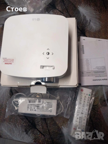 Продавам LG CineBeam PF50KS проектор, снимка 3 - Плейъри, домашно кино, прожектори - 54083738