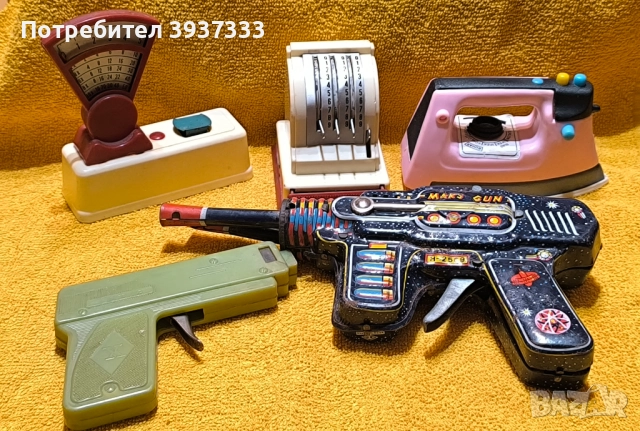 Стари играчки