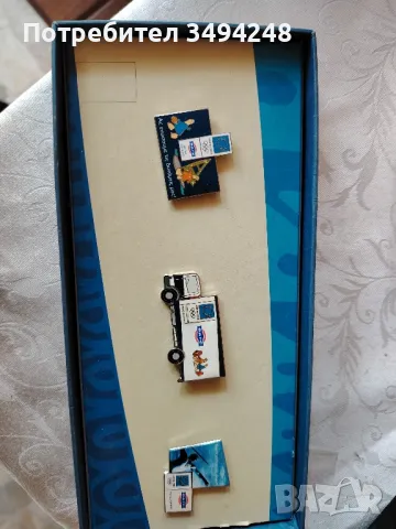 Официални значки Атина 2004