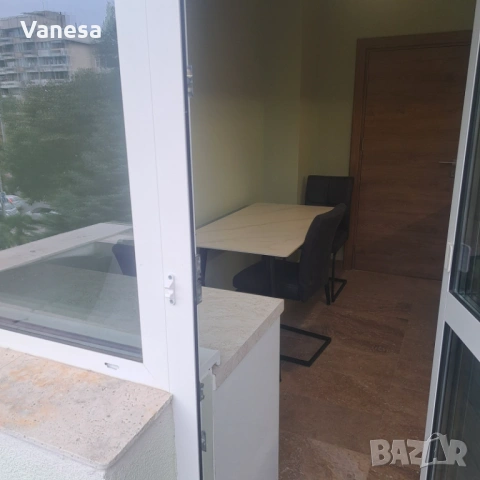 Тристаен апартамент в кв.Център, снимка 5 - Апартаменти - 54029429