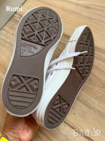 Оригинални кожени високи бели кецове Converse! 39 н, снимка 7 - Кецове - 24980084