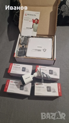 Комплект ДВР и 4 броя камери HIKVISION , снимка 2 - Комплекти за видеонаблюдение - 51867212