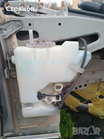 Казанче за чистачки Mercedes E-Class W211