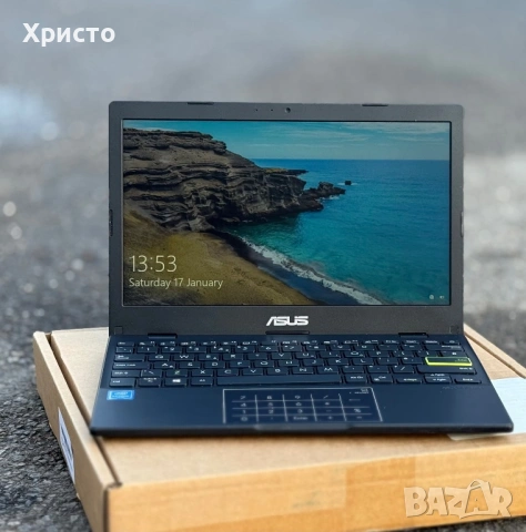 Компактен лаптоп ASUS E210MA, 4GB RAM, 64GB, 11.6” 