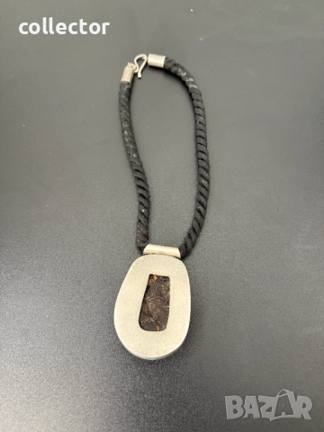 Сребърен медальон с Кехлибар. №7414, снимка 9 - Колиета, медальони, синджири - 51940569