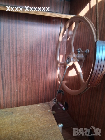 Руска шевна машина, снимка 6 - Шевни машини - 52212778