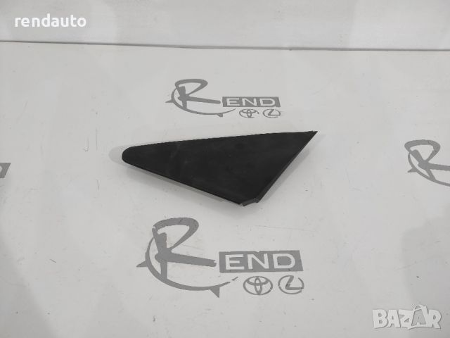 Ляво капаче триъгълник над преден калник Toyota Corolla Verso 2004-2009 60118-0F010, снимка 1 - Части - 45176868