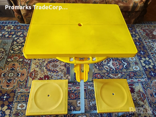 Сгъваема къмпинг маса с 4 стола, снимка 3 - Къмпинг мебели - 54159406