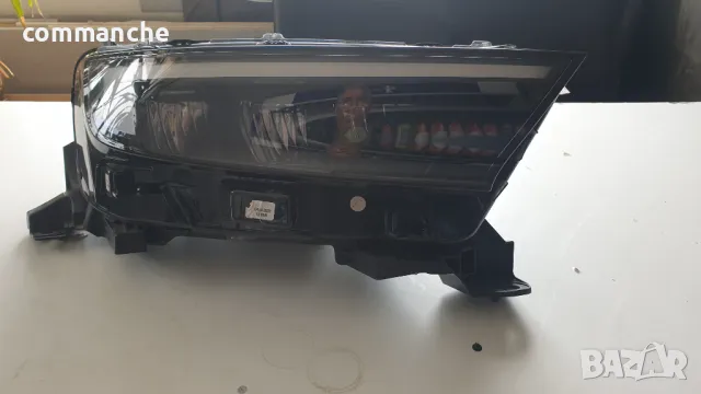 Продавам фарове за Опел Мока след 2020 г.
