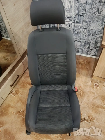 Пасажерска седалка за VW Golf 5 / Голф 5 - текстилна, кожен гръб, снимка 5 - Части - 54181514