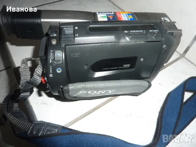 Продавам видеокамера Sony TRV77e,Hi8, снимка 2 - Камери - 49577810