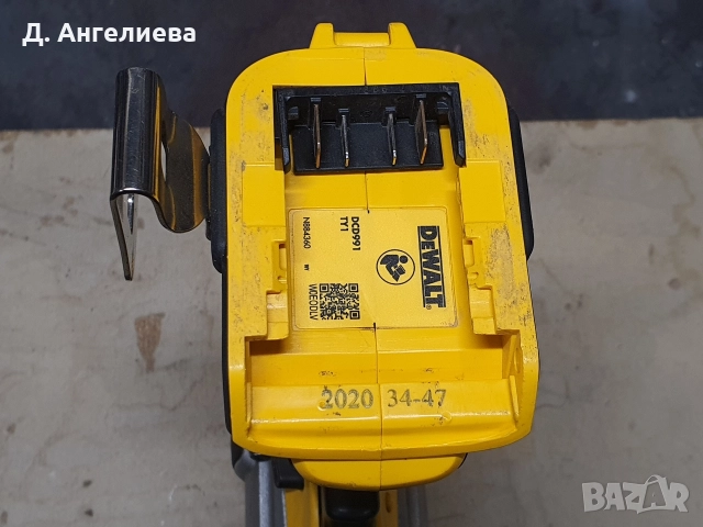 Винтоверт/бормашина Dewalt DCD99, снимка 6 - Бормашини - 52718865