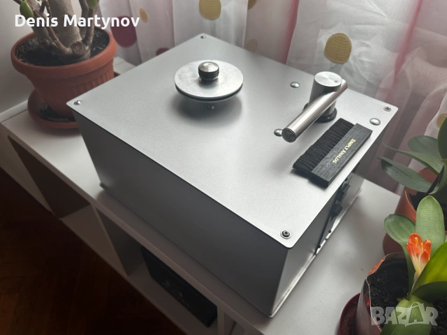 Pro-Ject VC-S2 – Машина за почистване на грамофонни плочи (за ремонт)