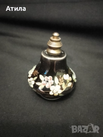 шишенце за парфюми порцелан , снимка 2 - Дамски парфюми - 52710206