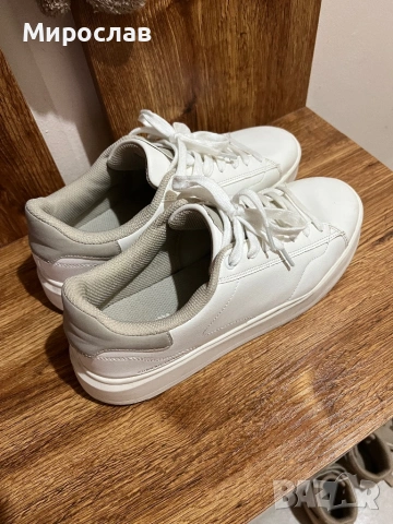 Bershka - Маратонки