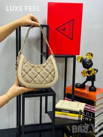 Guess ⚜️ Дамски Чанти , снимка 9 - Чанти - 53566049