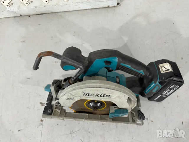 Ръчен циркуляр - Makita 18 V li ion BL , снимка 3 - Циркуляри - 45818798