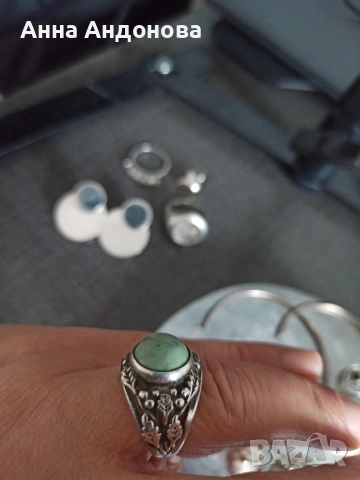стар сребърен пръстен с естествен камък 