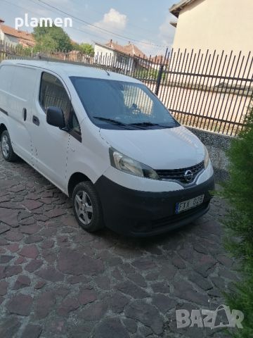 Nissan nv 200, снимка 5 - Автомобили и джипове - 46606038