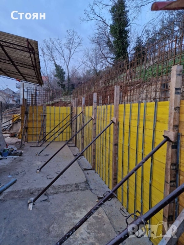 Груб строеж