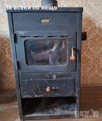 Използвана Камина За Дърва В Добро Състояние