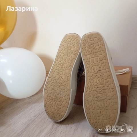 Високи сникърси Bershka, снимка 5 - Кецове - 53932387