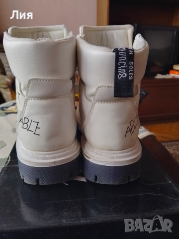 Топли зимни боти, 38 номер, 10 лв, снимка 2 - Дамски боти - 53128932
