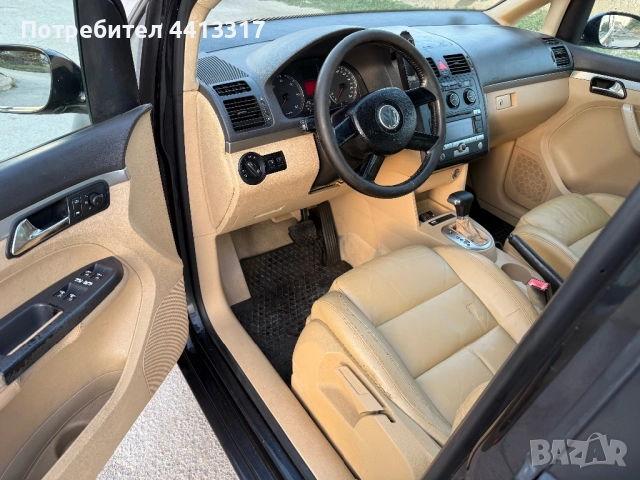 Vw touran 1.9, снимка 7 - Автомобили и джипове - 51584837