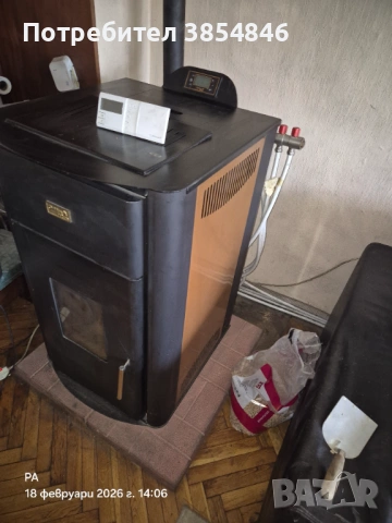 Продавам камина с водна риза на пелети Golden Fire GF24-24kw, снимка 5 - Отоплителни печки - 53523308