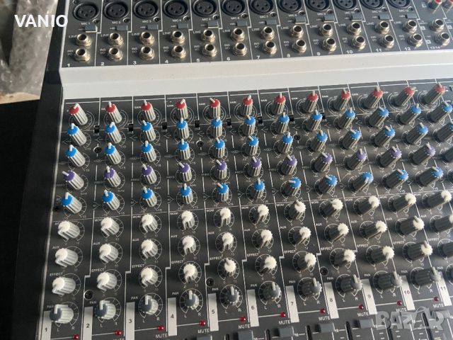 Power Mixer Phonic Пулт с Вградено Стъпало 2х400 и Ефекти Работи Перфектно , снимка 3 - Други - 45225536