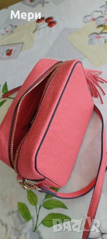 Дамска чантичка, снимка 7 - Чанти - 52331694