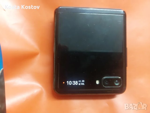 SAMSUNG Z flip , снимка 1 - Samsung - 46998833