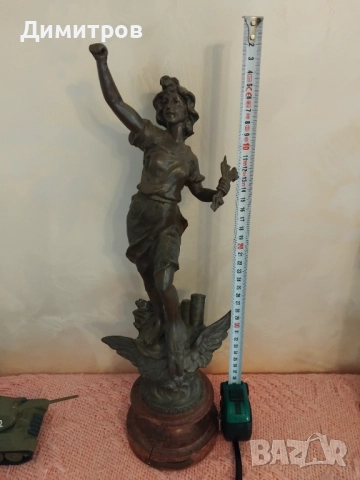 Старинна статуетка, снимка 5 - Антикварни и старинни предмети - 52787378