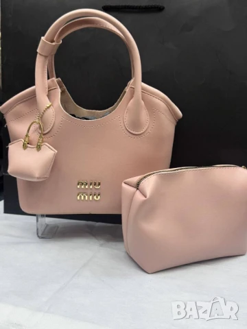 чанти Miu Miu , снимка 5 - Чанти - 51097607