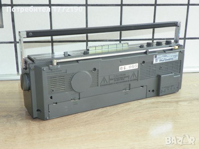 Мини стерео касетофон TOSHIBA RT-8025, снимка 9 - Радиокасетофони, транзистори - 45947198