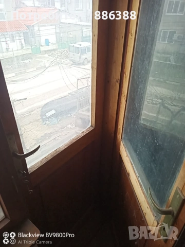 Двуетажна тухлена къща с гараж, снимка 10 - Къщи - 53223201