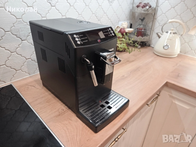 Продавам каферобот / кафе машина, снимка 3 - Кафемашини - 52859010